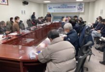 “64세까지 생산인구·8시간 노동 틀 깨야”